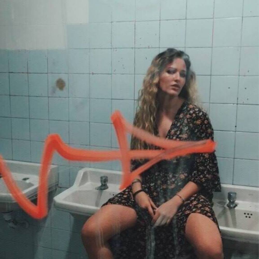Meet your Posher, María